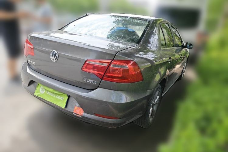 Used Volkswagen Bora 2014 1.6L Automatic Comfort Model Rear Right 45 Deg