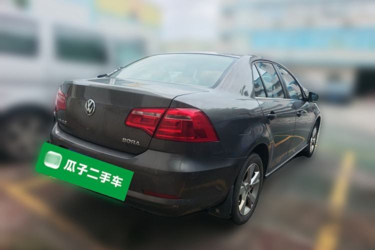 Used Volkswagen Bora 2014 1.6L Automatic Comfort Model Rear Right 45 Deg
