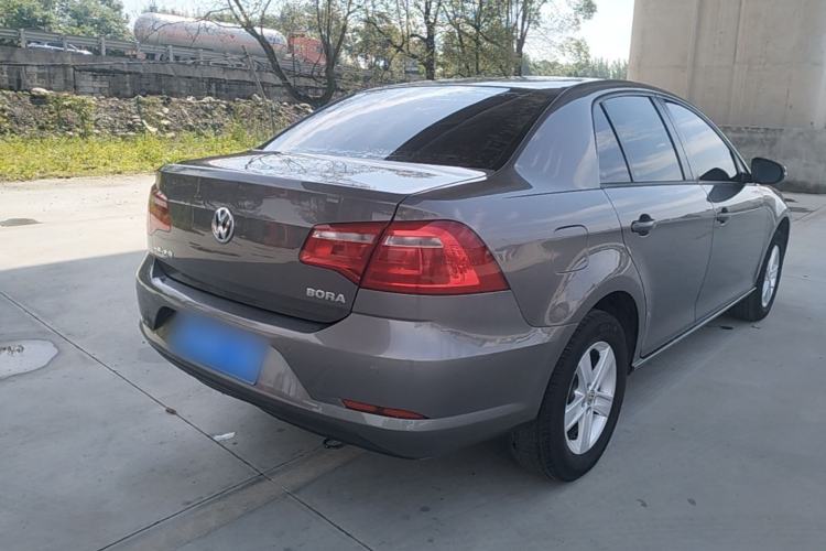 Used Volkswagen Bora 2014 1.6L Automatic Fashion Model Rear Right 45 Deg
