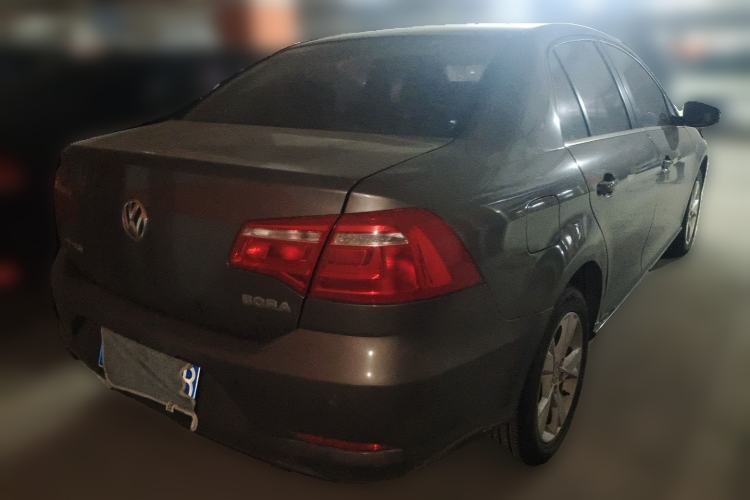 Used Volkswagen Bora 2014 1.6L Automatic Comfort Model Rear Right 45 Deg