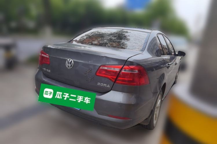 Used Volkswagen Bora 2014 1.6L Automatic Comfort Model Rear Right 45 Deg