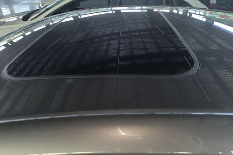 Used Volkswagen Bora 2014 1.6L Manual Comfort Model Roof