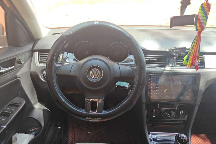 Used Volkswagen Bora 2014 1.6L Manual Comfort Model Steering Wheel