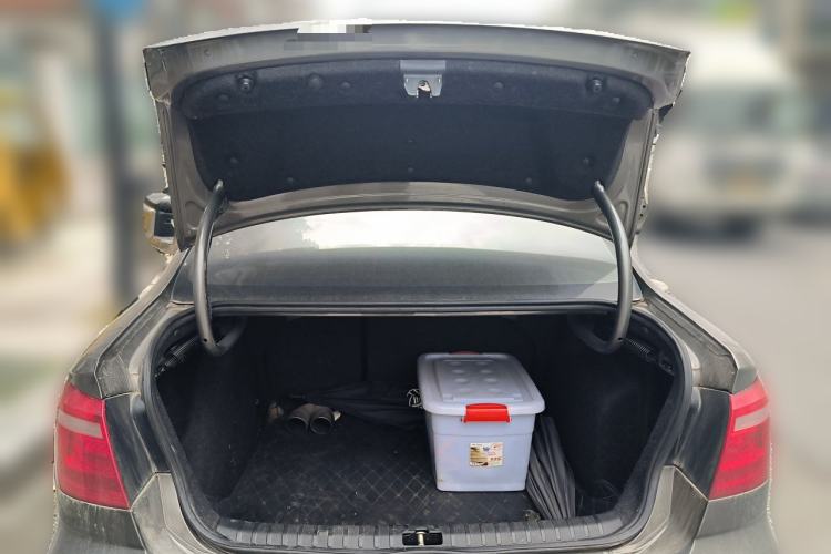 Used Volkswagen Bora 2014 1.6L Automatic Comfort Model Trunk