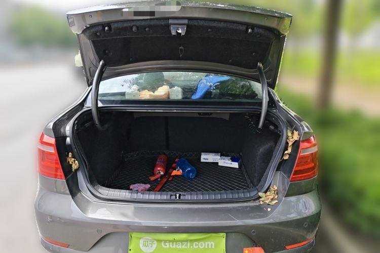 Used Volkswagen Bora 2014 1.6L Automatic Comfort Model Trunk
