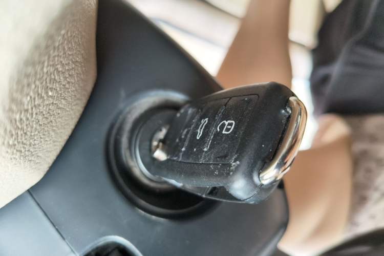Used Volkswagen Bora 2014 1.6L Automatic Comfort Model Vehicle Key