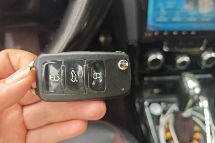 Used Volkswagen Bora 2014 1.4TSI Automatic Sportline Vehicle Key