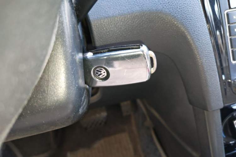 Used Volkswagen Bora 2014 1.6L Automatic Comfort Model Vehicle Key