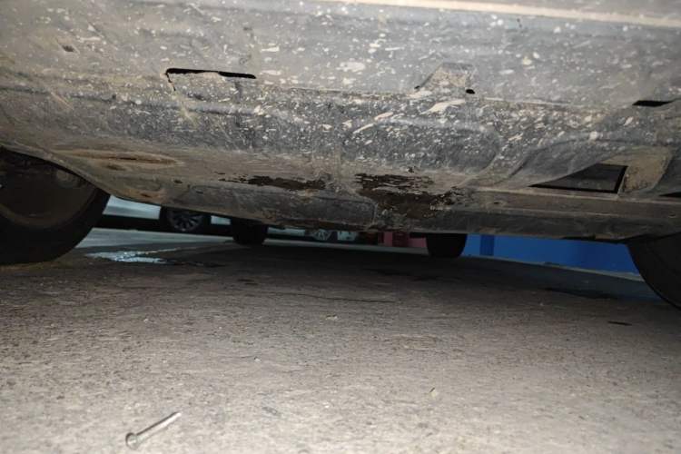 Used Volkswagen Bora 2014 1.6L Automatic Comfort Model Chassis Front