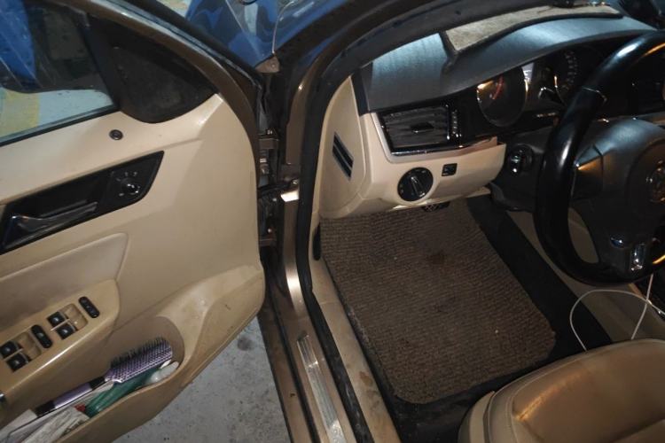 Used Volkswagen Bora 2014 1.6L Automatic Comfort Model Driver Seat