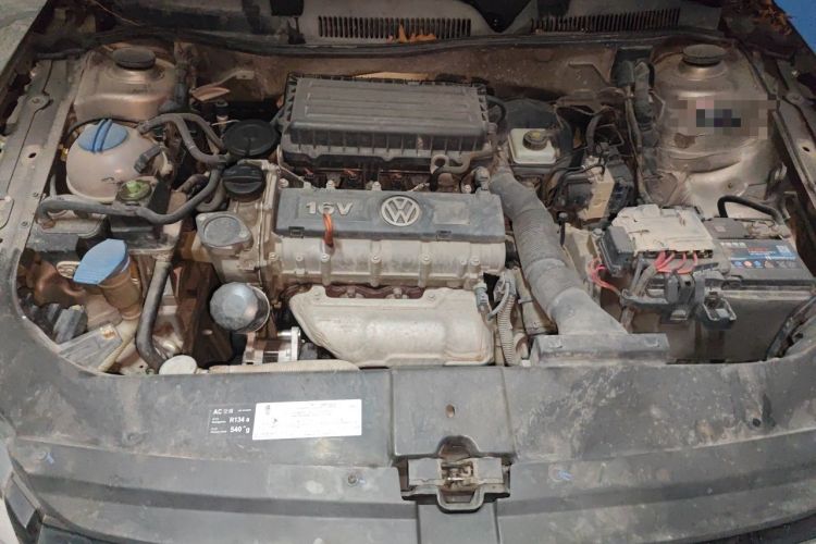 Used Volkswagen Bora 2014 1.6L Automatic Comfort Model Engine Bay