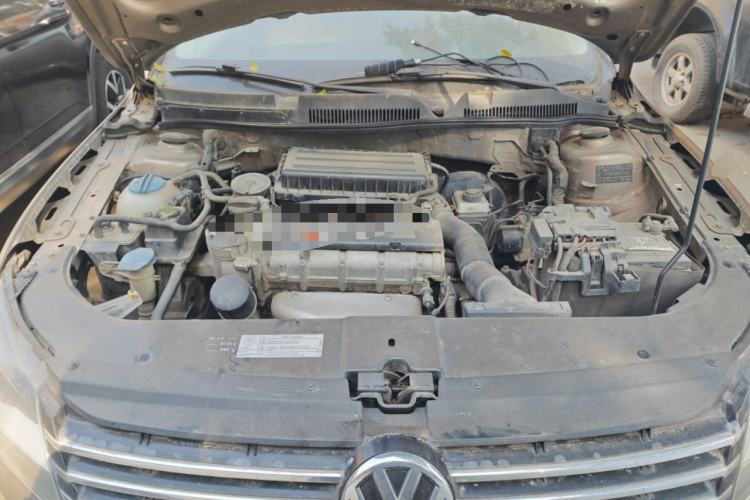 Used Volkswagen Bora 2014 1.6L Automatic Comfort Model Engine Bay