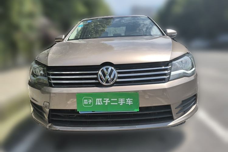 Used Volkswagen Bora 2014 1.6L Manual Fashion Edition Front