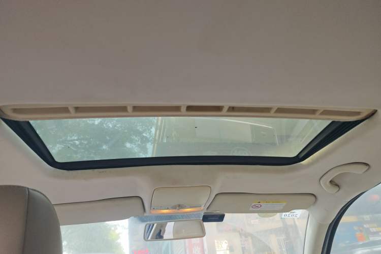 Used Volkswagen Bora 2014 1.6L Automatic Comfort Model Headliner
