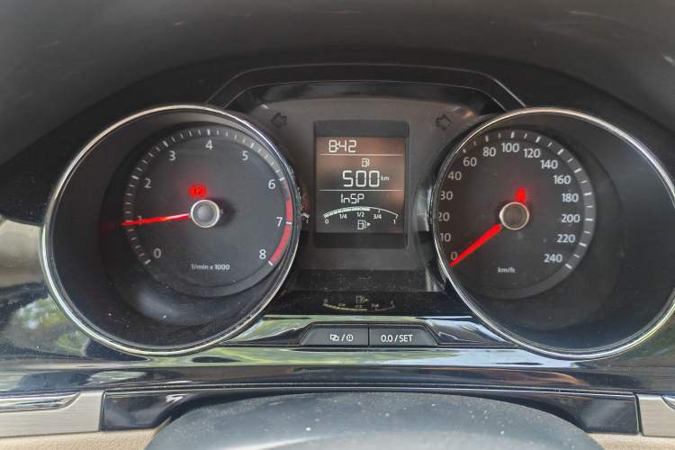 Used Volkswagen Bora 2014 1.6L Manual Comfort Model Instrument Cluster