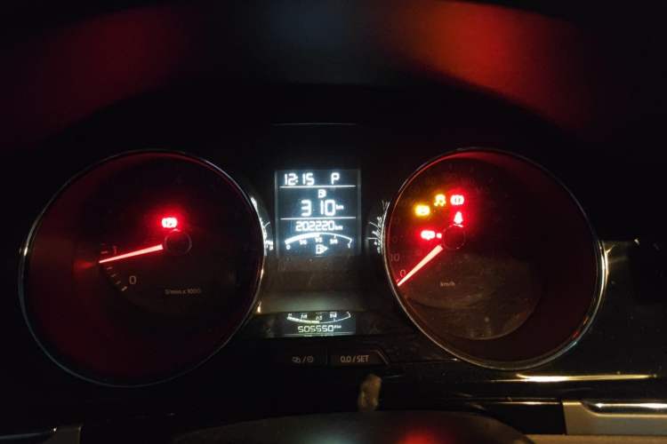 Used Volkswagen Bora 2014 1.6L Automatic Comfort Model Instrument Cluster