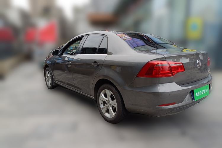 Used Volkswagen Bora 2014 1.6L Automatic Comfort Model Rear Left 45 Deg