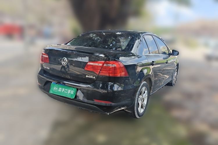 Used Volkswagen Bora 2014 1.6L Automatic Comfort Model Rear Right 45 Deg