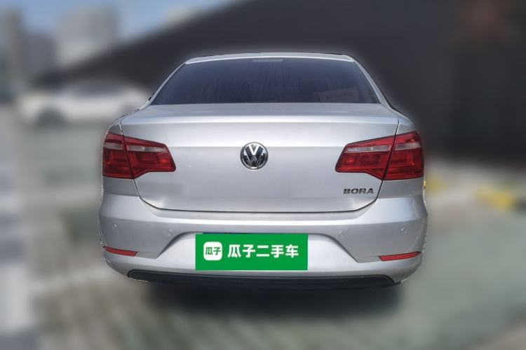 Used Volkswagen Bora 2014 1.6L Automatic Fashion Model Rear