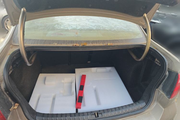 Used Volkswagen Bora 2014 1.6L Automatic Comfort Model Trunk