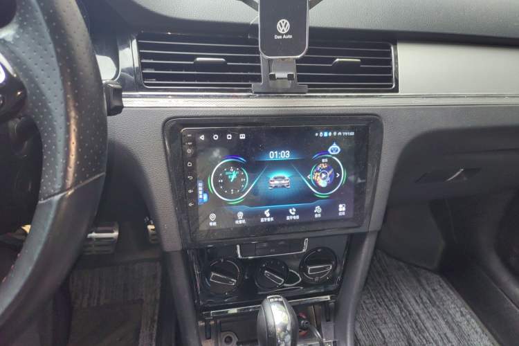 Used Volkswagen Bora 2014 1.4TSI Automatic Sportline Audio And AC Panel