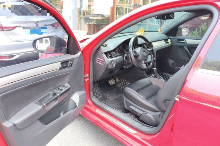 Used Volkswagen Bora 2014 1.4TSI Automatic Sportline Driver Seat