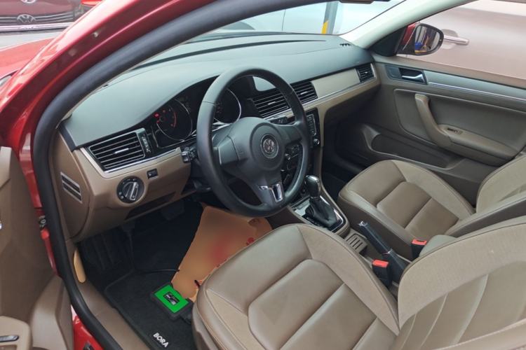 Used Volkswagen Bora 2014 1.6L Automatic Comfort Model Driver Seat