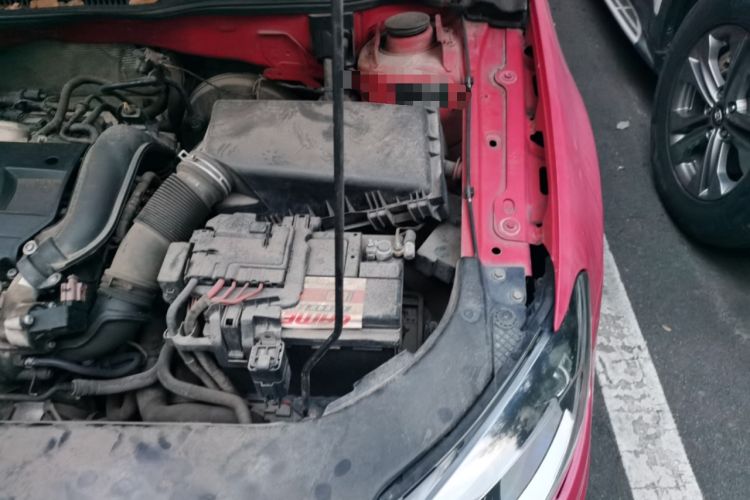 Used Volkswagen Bora 2014 1.4TSI Automatic Sportline Engine Bay Left