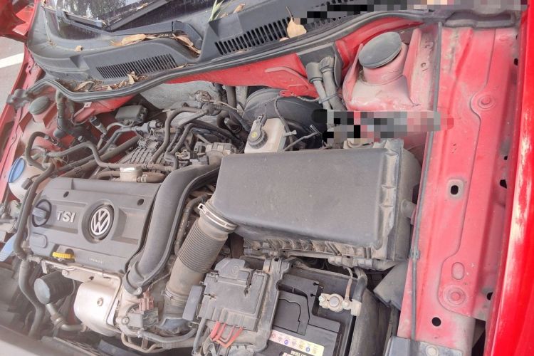 Used Volkswagen Bora 2014 1.4TSI Automatic Sportline Engine Bay Left
