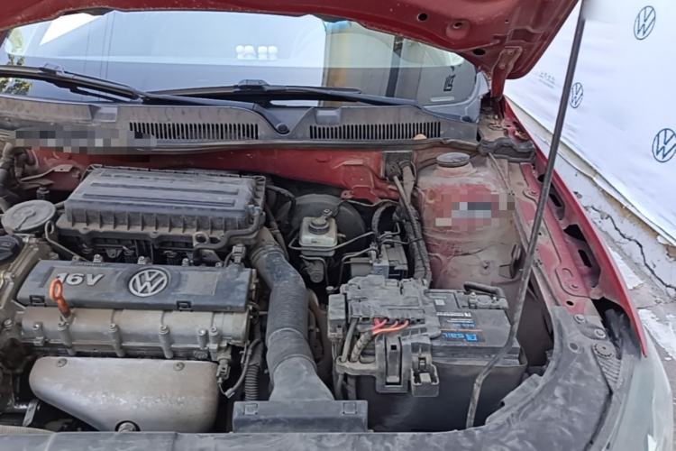 Used Volkswagen Bora 2014 1.6L Automatic Comfort Model Engine Bay Left