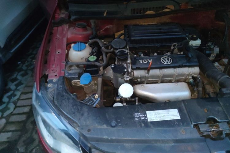 Used Volkswagen Bora 2014 1.6L Automatic Comfort Model Engine Bay Right