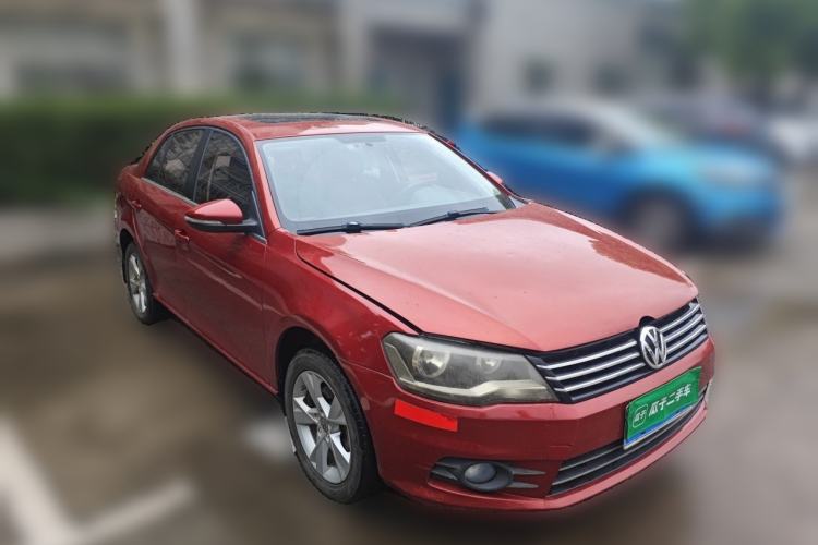 Used Volkswagen Bora 2014 1.4TSI Automatic Comfort Model Front Right 45 Deg
