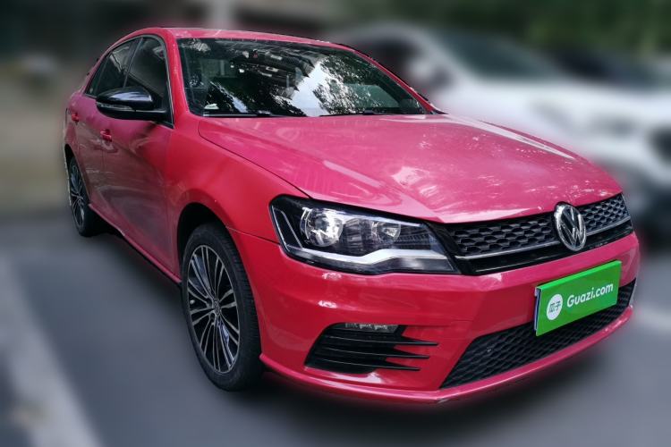 Used Volkswagen Bora 2014 1.4TSI Automatic Sportline Front Right 45 Deg