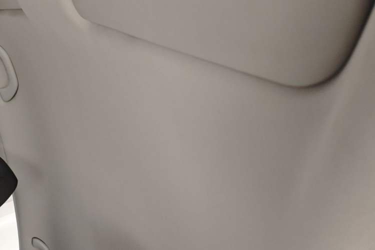 Used Volkswagen Bora 2014 1.6L Automatic Fashion Model Headliner