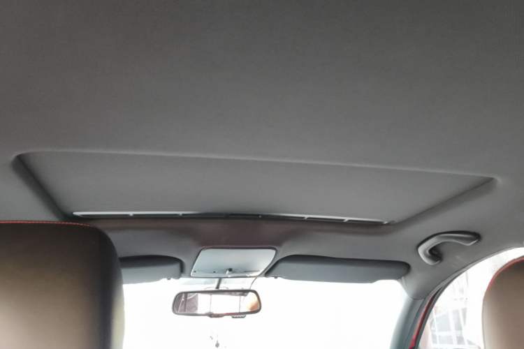 Used Volkswagen Bora 2014 1.4TSI Automatic Sportline Headliner