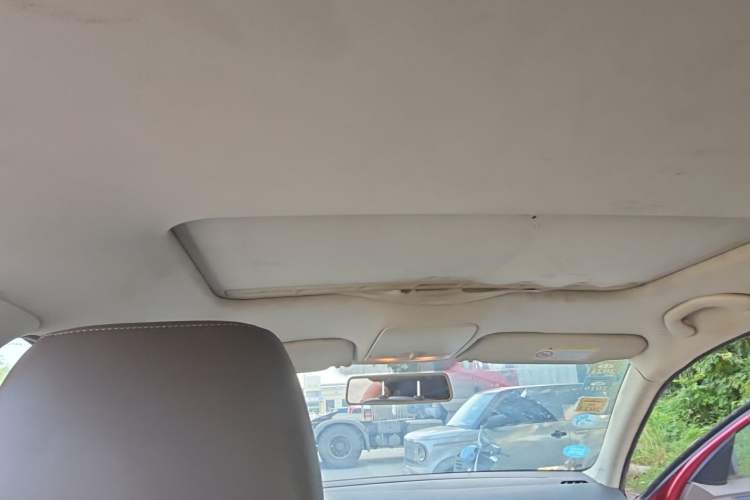 Used Volkswagen Bora 2014 1.6L Automatic Comfort Model Headliner