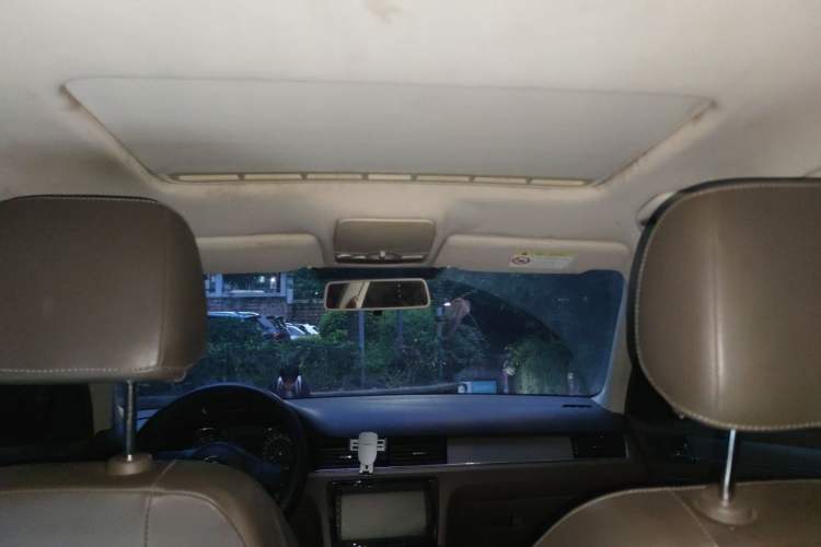 Used Volkswagen Bora 2014 1.6L Automatic Comfort Model Headliner