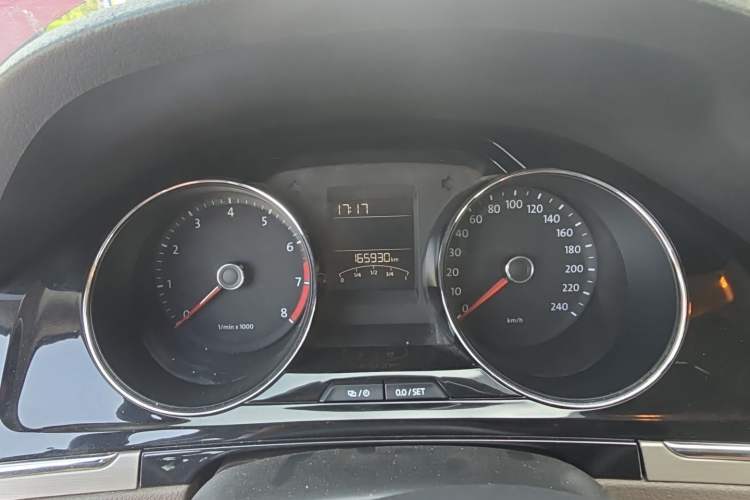 Used Volkswagen Bora 2014 1.6L Automatic Comfort Model Instrument Cluster