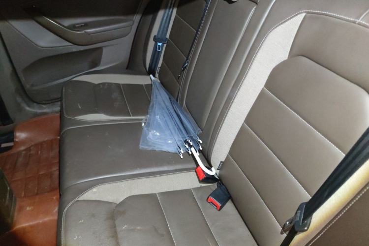 Used Volkswagen Bora 2014 1.6L Automatic Comfort Model Left Rear Seat