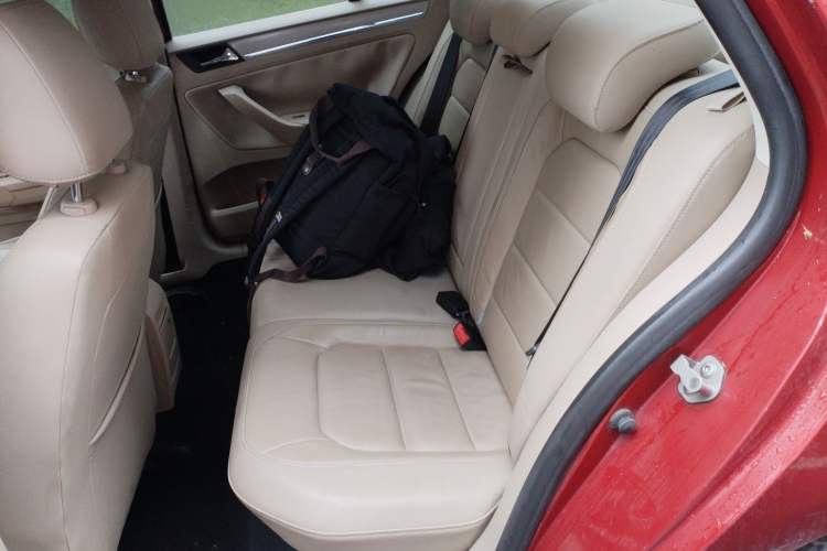 Used Volkswagen Bora 2014 1.6L Automatic Comfort Model Left Rear Seat