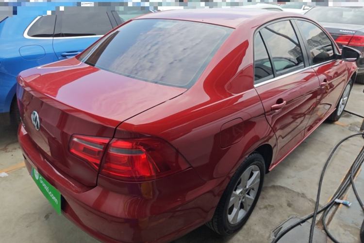 Used Volkswagen Bora 2014 1.6L Automatic Comfort Model Rear Right 45 Deg