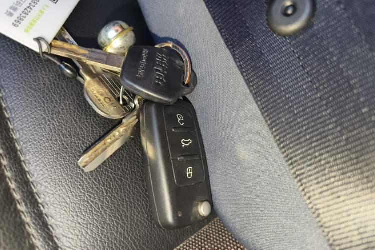 Used Volkswagen Bora 2014 1.4TSI Automatic Sportline Vehicle Key