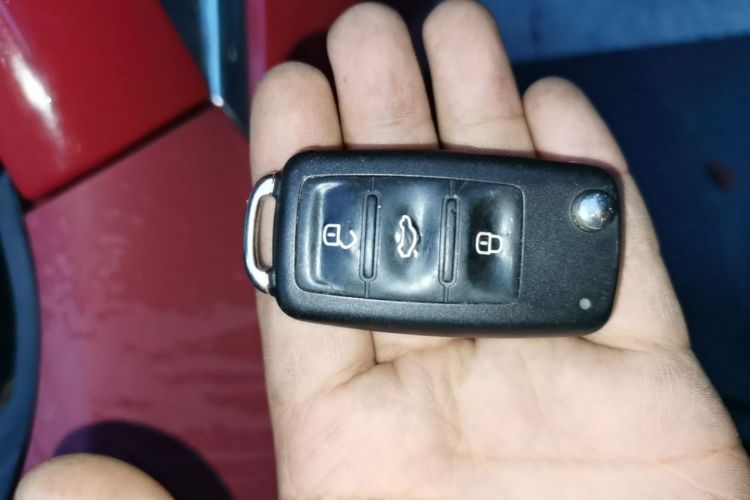 Used Volkswagen Bora 2014 1.4TSI Automatic Sportline Vehicle Key