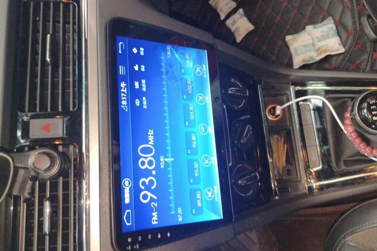 Used Volkswagen Bora 2014 1.6L Manual Comfort Model Audio And AC Panel