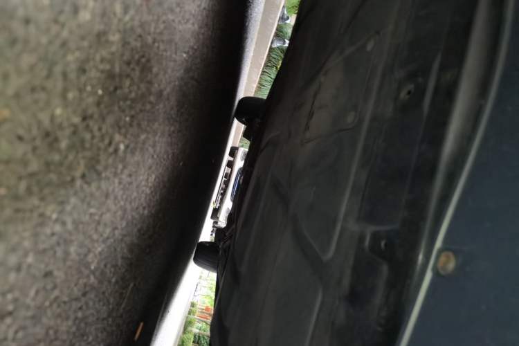 Used Volkswagen Bora 2014 1.6L Automatic Comfort Model Chassis Front
