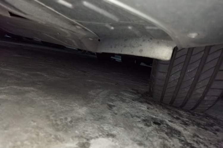 Used Volkswagen Bora 2014 1.6L Automatic Comfort Model Chassis Front Left