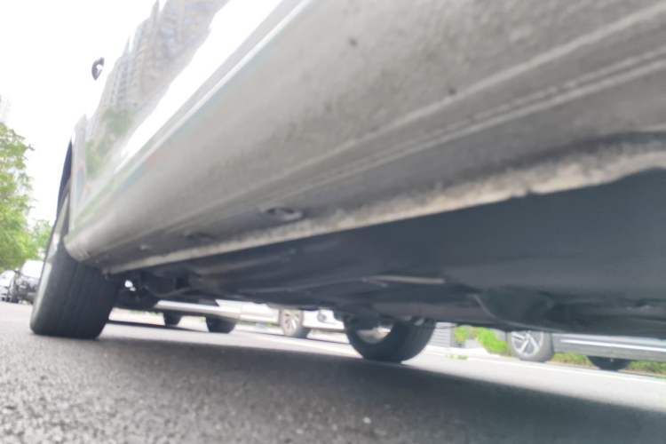 Used Volkswagen Bora 2014 1.6L Automatic Comfort Model Chassis Front Right