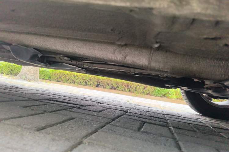 Used Volkswagen Bora 2014 1.6L Automatic Fashion Model Chassis Front Right