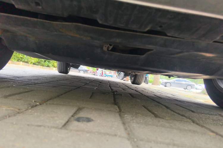 Used Volkswagen Bora 2014 1.6L Automatic Fashion Model Chassis Front
