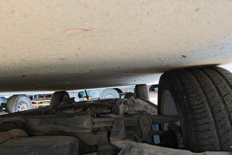 Used Volkswagen Bora 2014 1.6L Manual Comfort Model Chassis Rear Left